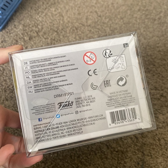 The office funko pop Dwight exclusive - Picture 2 of 6